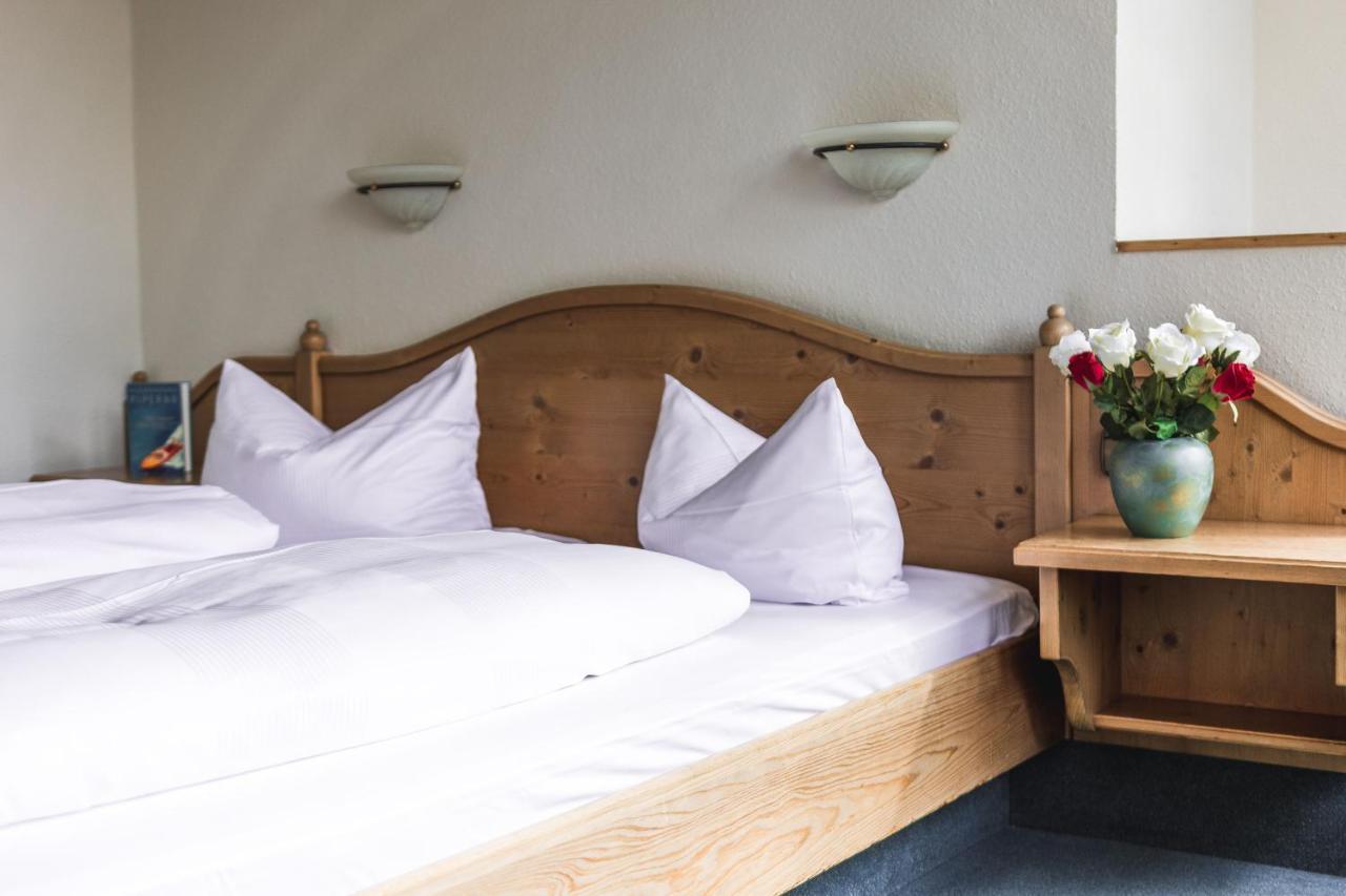Berghotel Friedrichshoehe Altenberg Buitenkant foto