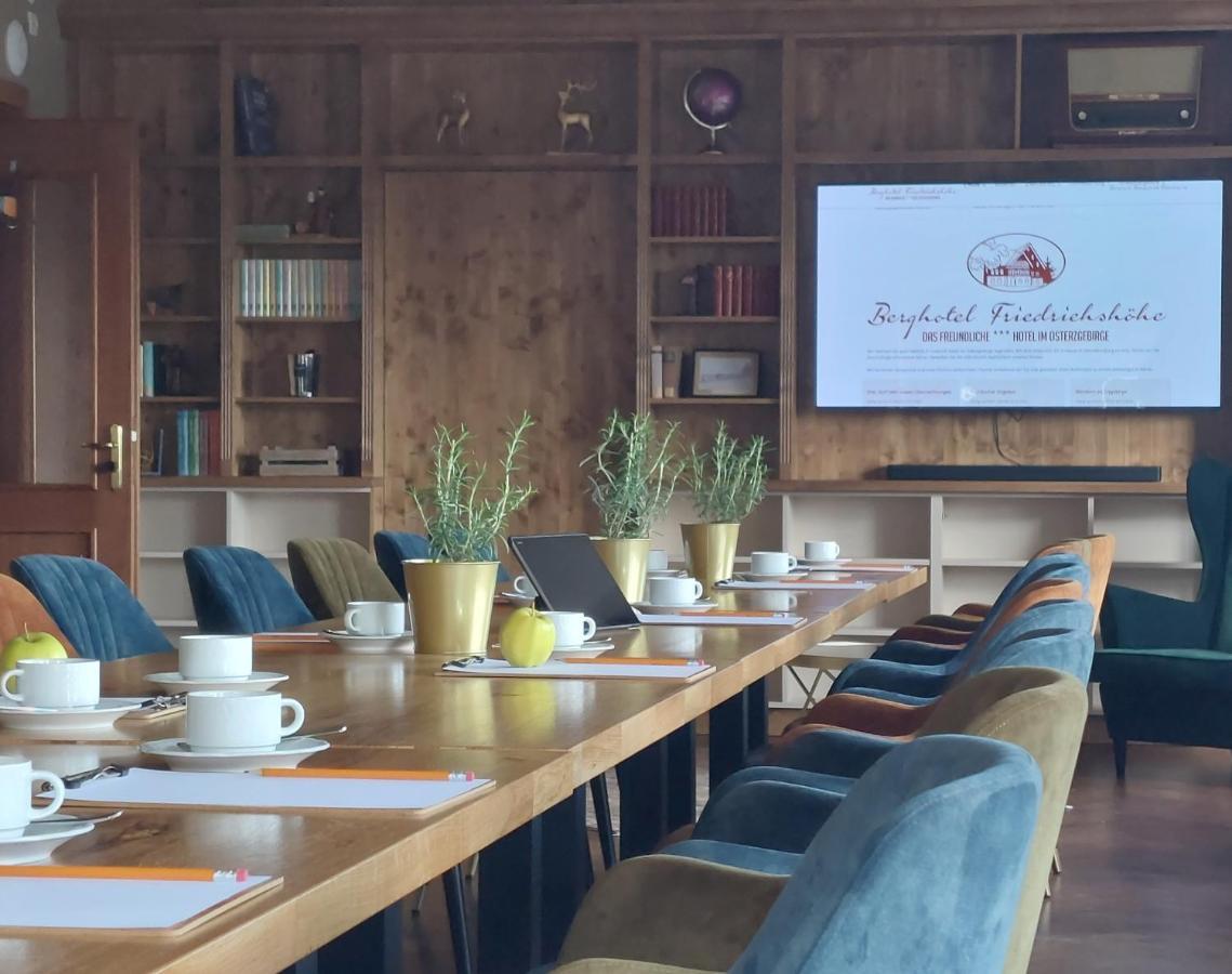 Berghotel Friedrichshoehe Altenberg Buitenkant foto